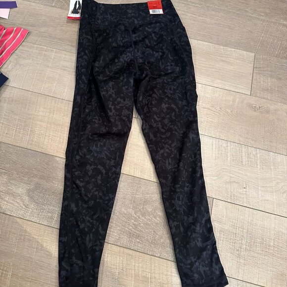 DANSKIN WOMENS BLACK PRINT LEGGINGS NEW MEDIUM - Picture 6 of 7